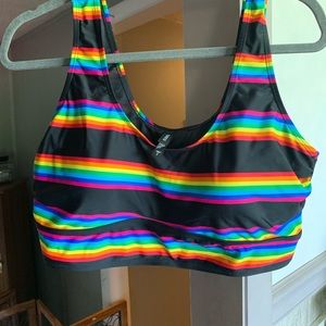 Torrid rainbow bikini top - size 2❤️🧡💛💚💙💜